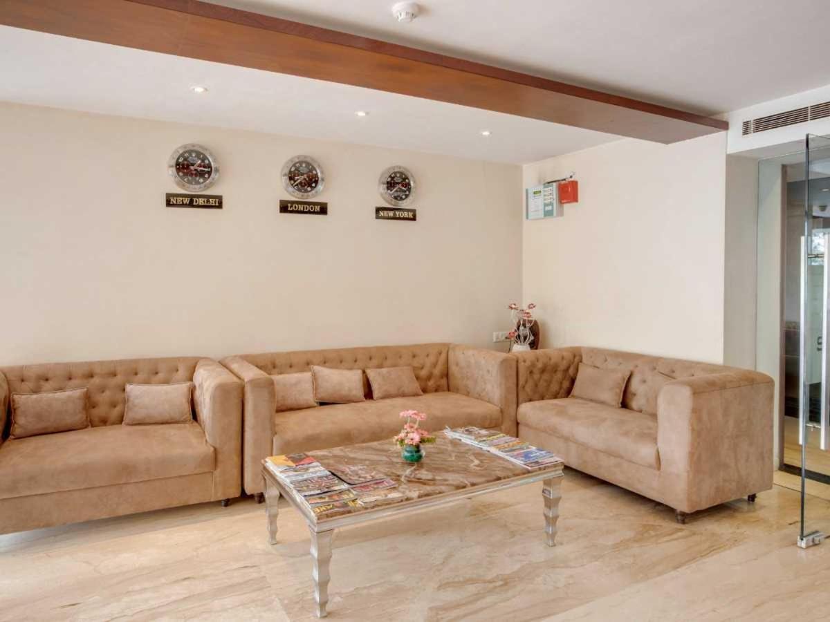Hotel Sandstone Inn Lucknow Luaran gambar